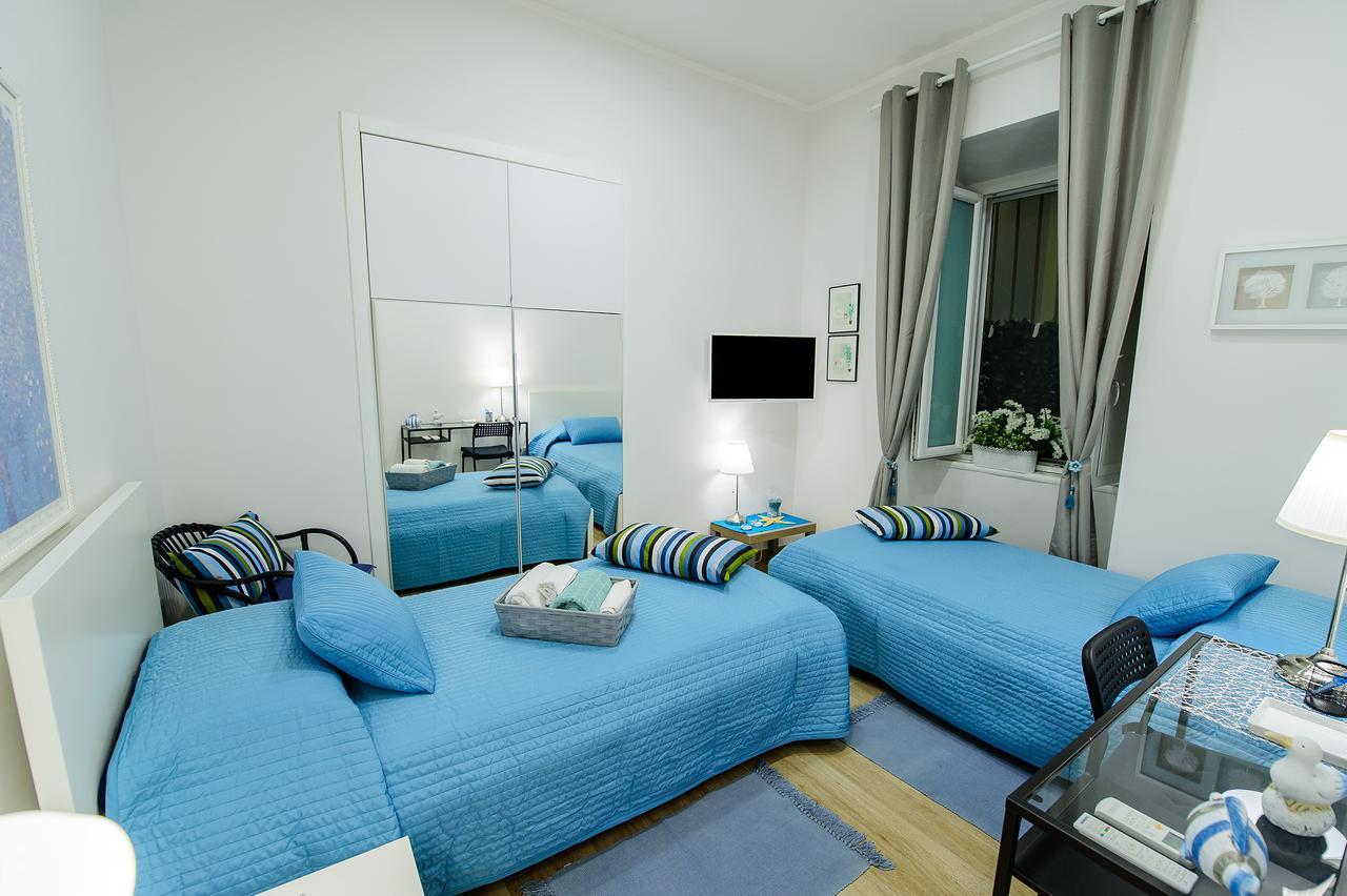 Margherita'S Apartment Salerno Buitenkant foto